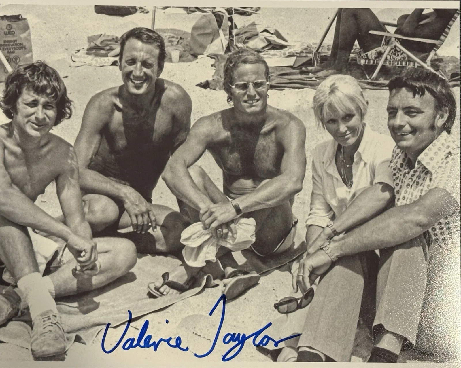 Valerie Taylor — Valerie Taylor SIGNED AUTOGRAPH JAWS Crew FX Legend 8x10 50th Anniversary K9 COA