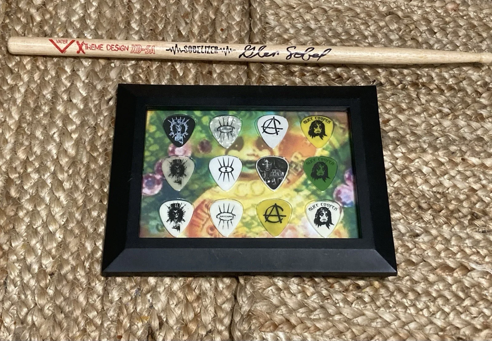 Alice Cooper Signed Card Guitar Picks And Autographed Drumstick, image 3