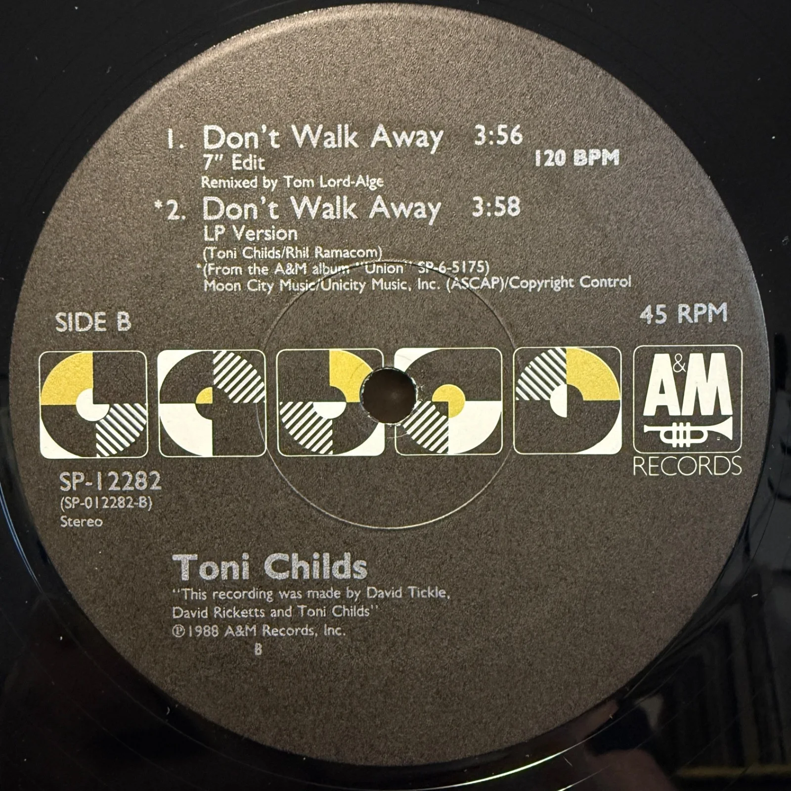 AUTOGRAPHED - TONI CHILDS "Don't Walk Away" A&M SP-12282 translucent vinyl NM!, изображение 4