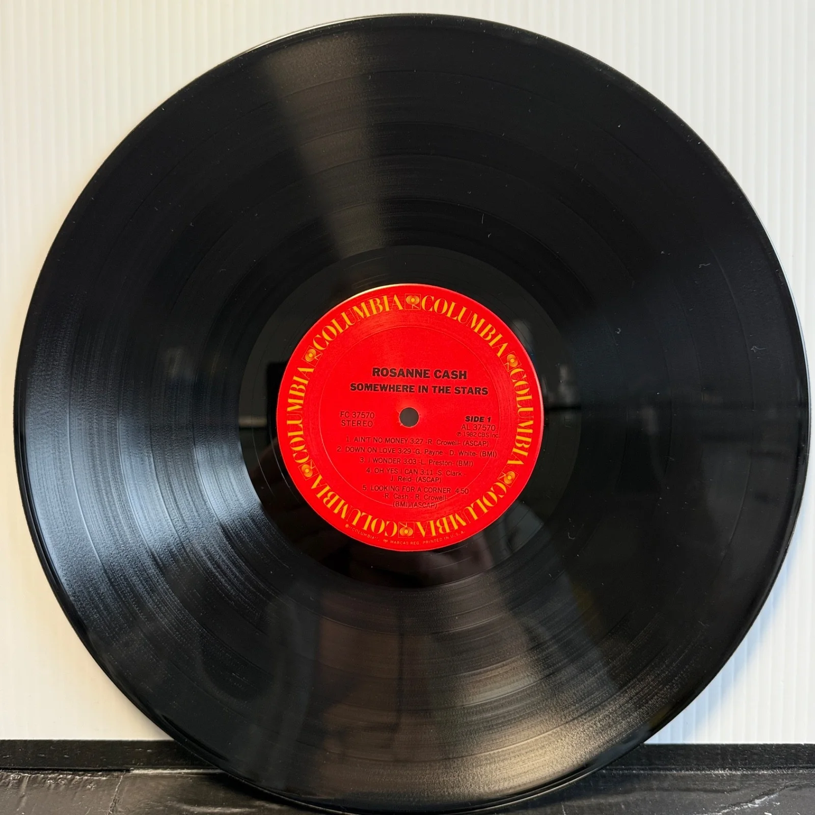 AUTOGRAPHED - ROSANNE CASH "Somewhere In The Stars" US VINYL w/ inner sleeve NM!, изображение 4
