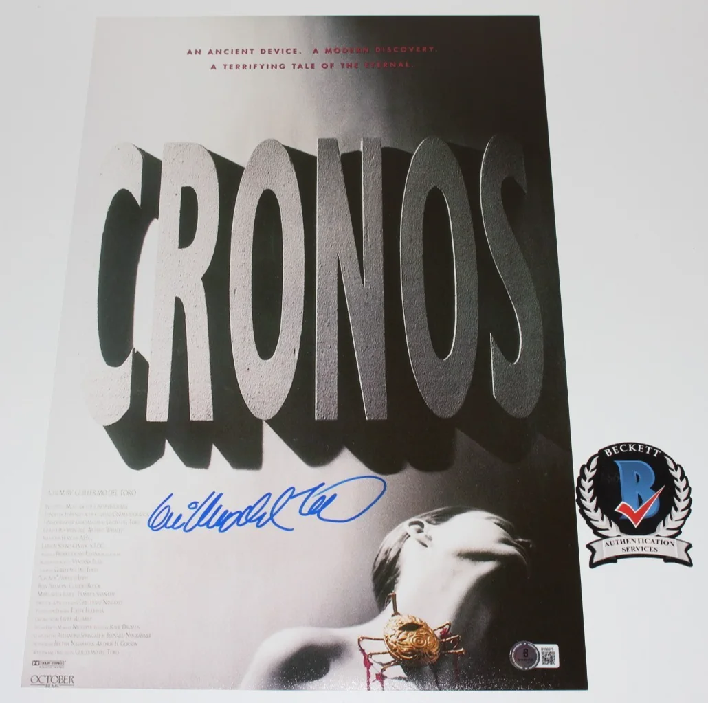 DIRECTOR GUILLERMO DEL TORO SIGNED 'CRONOS' 12x18 MOVIE POSTER 2 BECKETT BAS COA, изображение 2