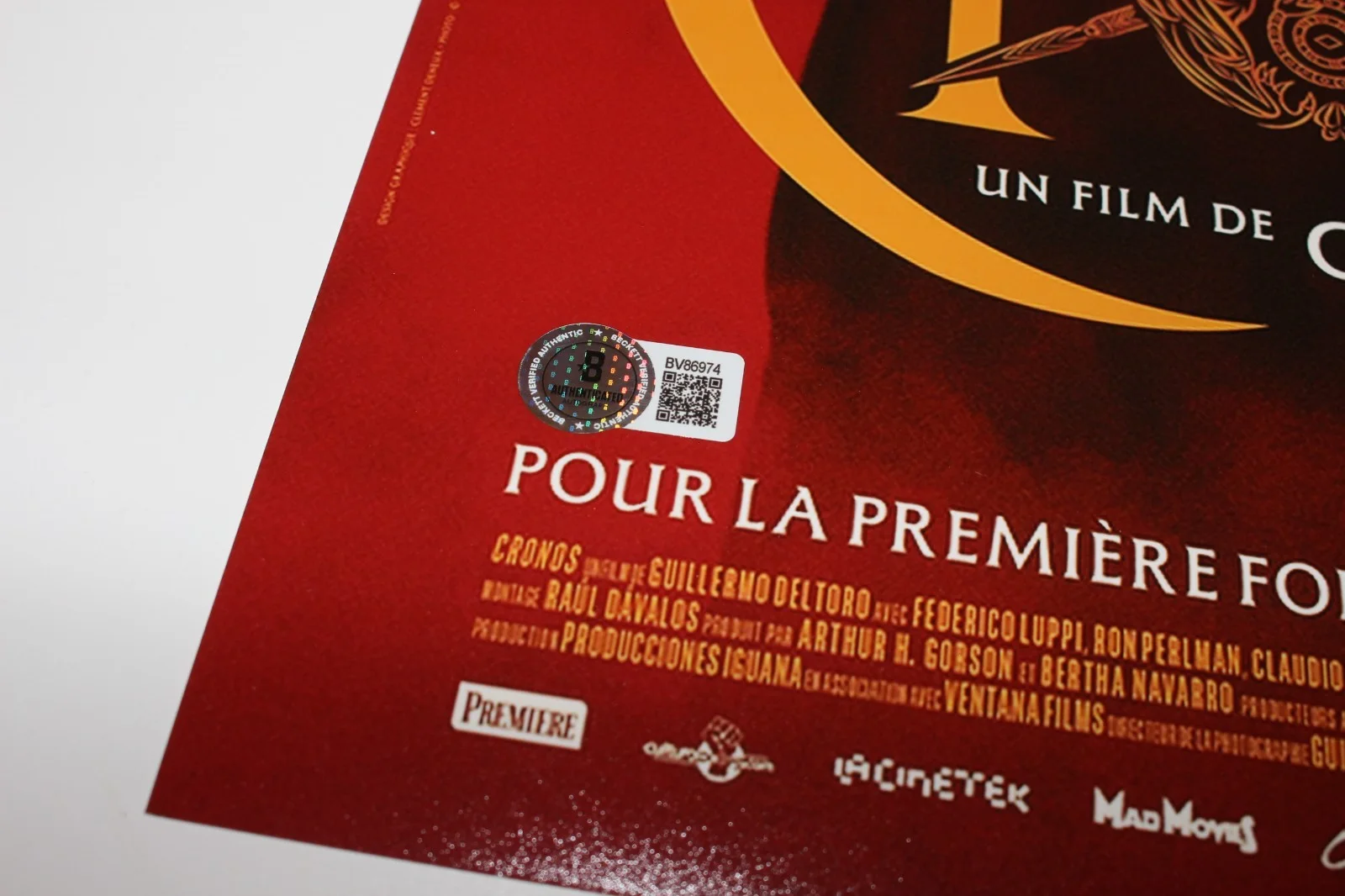 DIRECTOR GUILLERMO DEL TORO SIGNED 'CRONOS' 12x18 MOVIE POSTER 1 BECKETT BAS COA, изображение 2