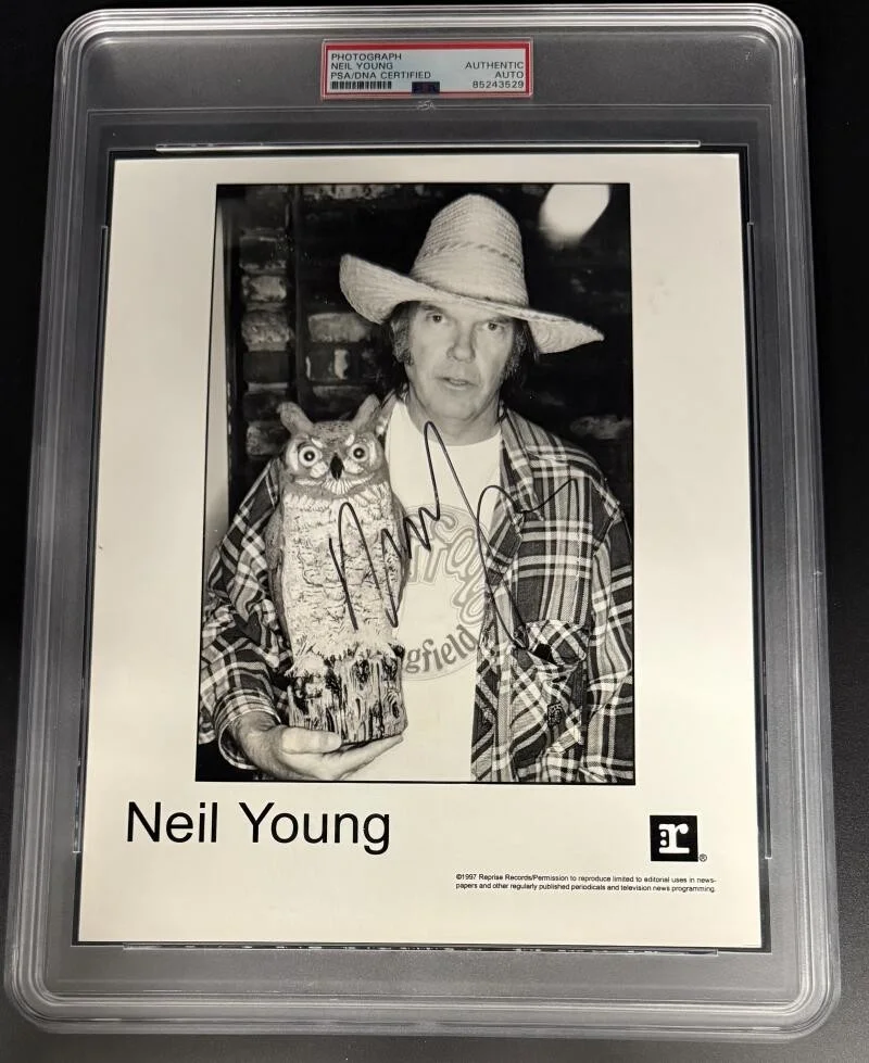 Neil Young — Neil Young Signed Autograph Rare Rock Promo PSA/DNA COA Encapsulated 8x10 Photo