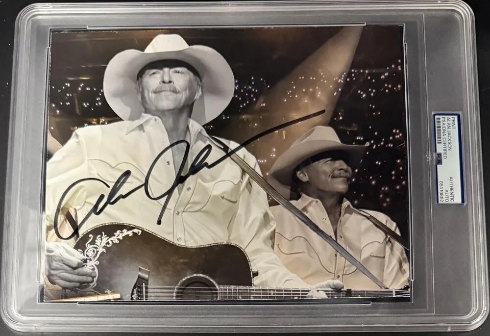Alan Jackson — Alan Jackson Signed Autograph PSA/DNA Encapsulated 8x10 Photo - Country Legend