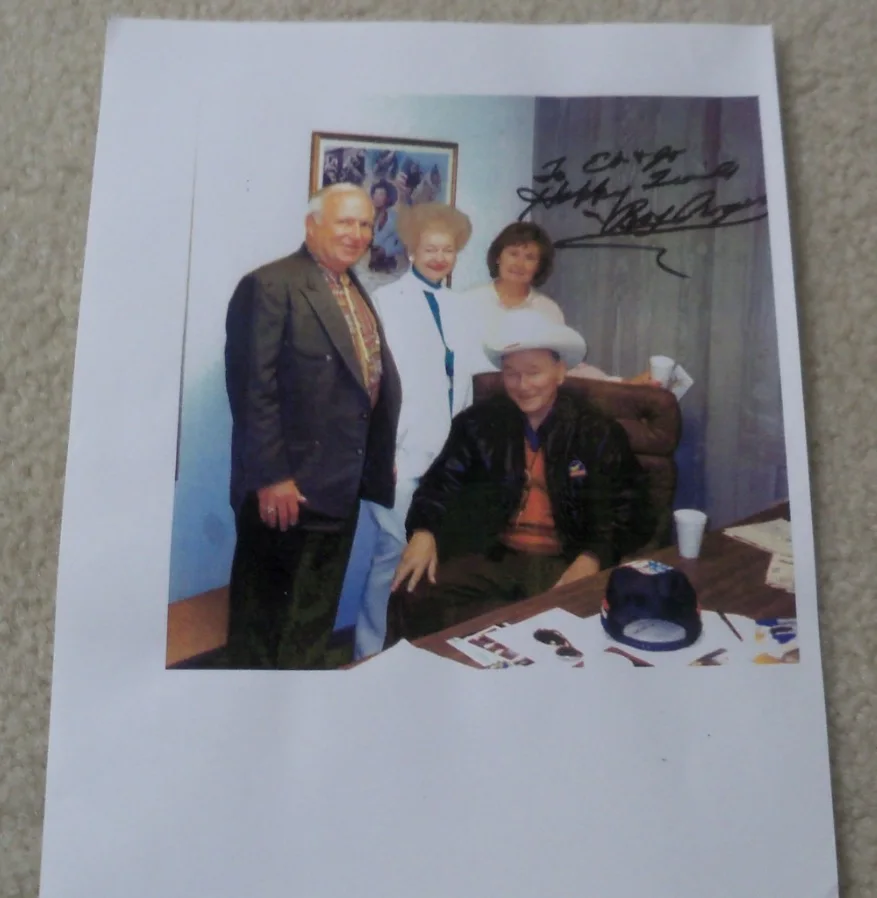 Roy Rogers, Dale Evans — RARE Roy Rogers Dale Evans signed vintage 1958 coloring book Bullet wonder dog, изображение 4