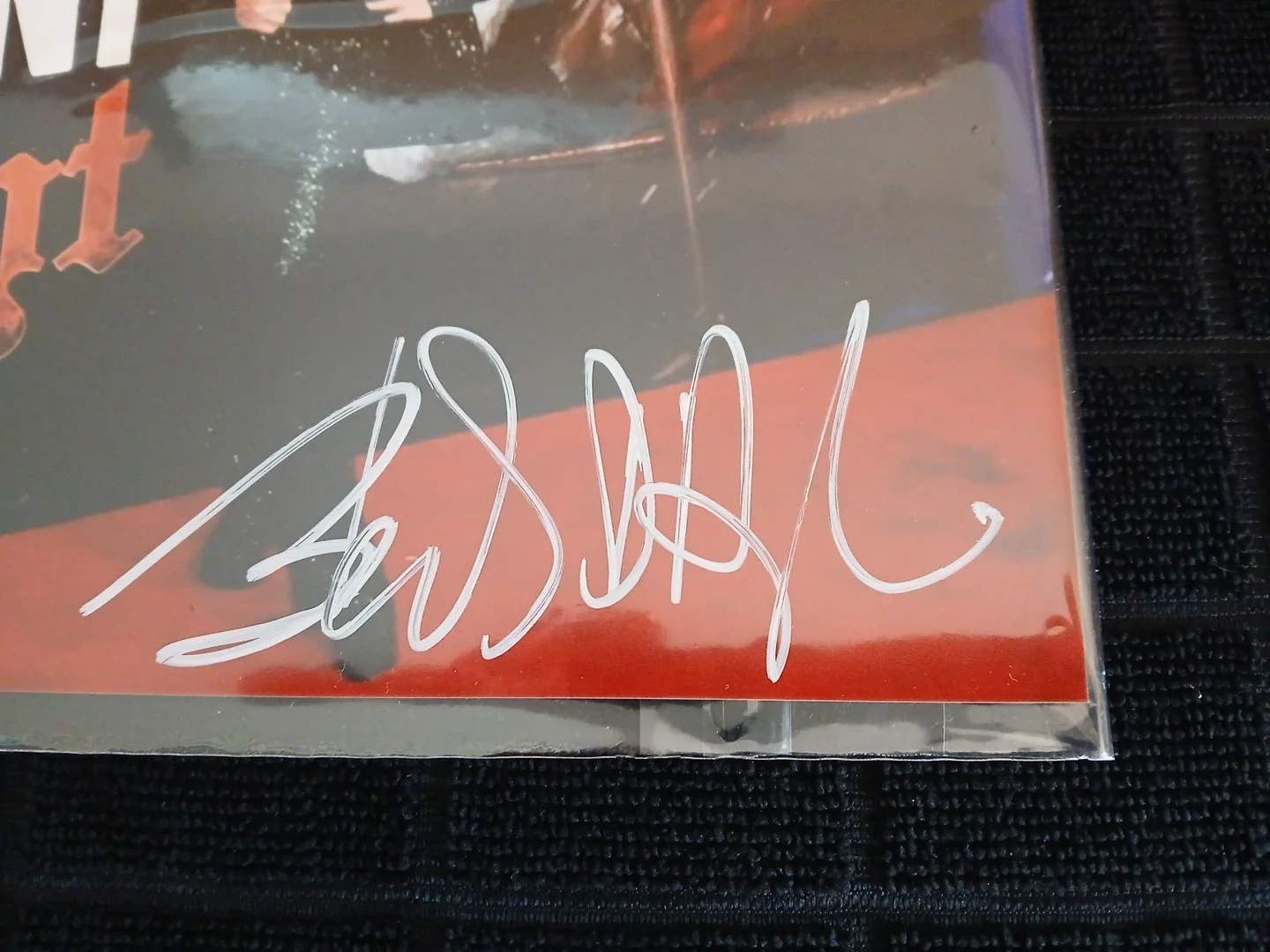 Beverly D'Angelo — 2022 Violent Night 8x10 Beverly D'Angelo Autographed Photo SWAU Authentication, image 3