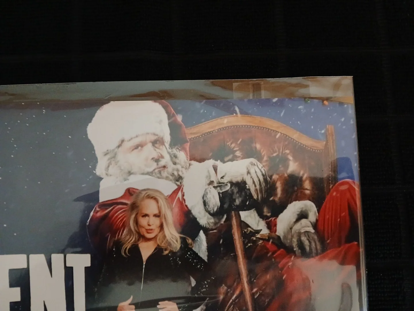 Beverly D'Angelo — 2022 Violent Night 8x10 Beverly D'Angelo Autographed Photo SWAU Authentication, image 5