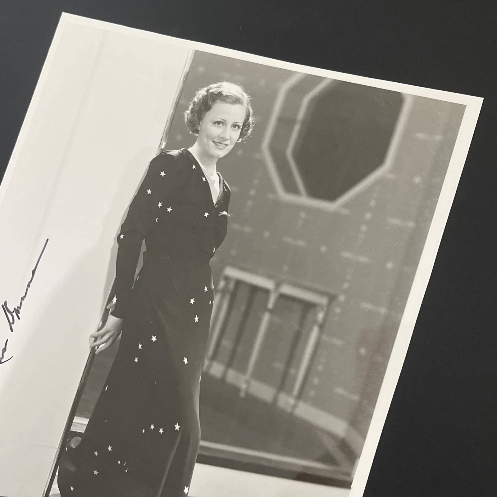 IRENE DUNNE Golden Age Film Legend: Signed Original Celebrity Photo 8 x 10” /KSK, изображение 3