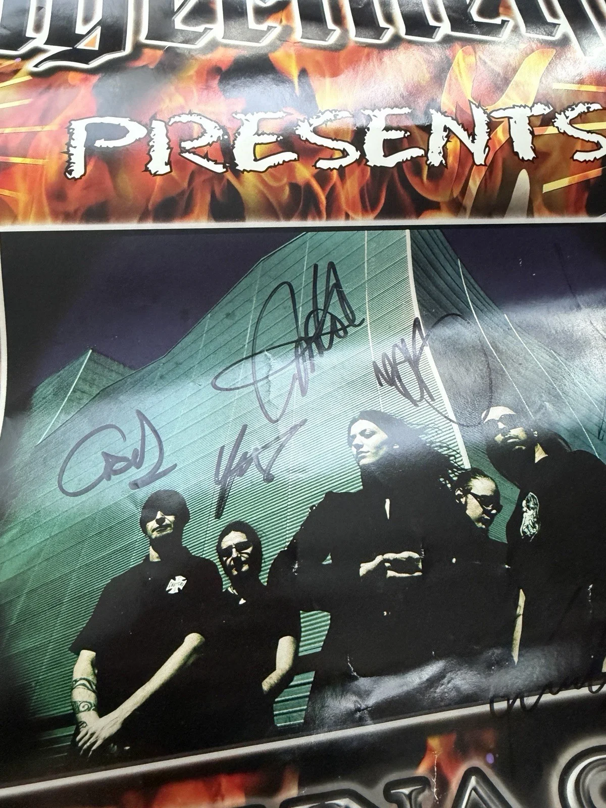 Lacuna Coil hand SIGNED 2004 Jägermeister Music Tour Promo Poster COA Scabbia, изображение 4