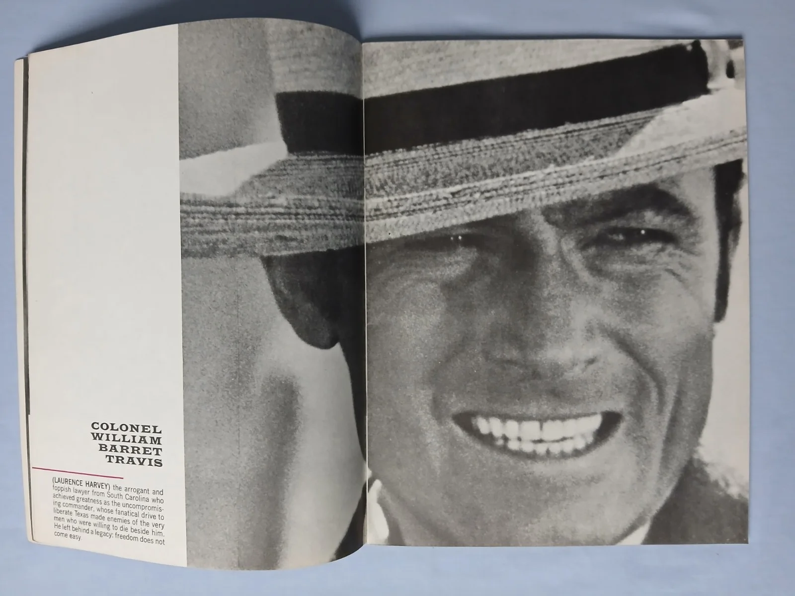 THE ALAMO (1960) original cinema souvenir brochure - John Wayne, изображение 5