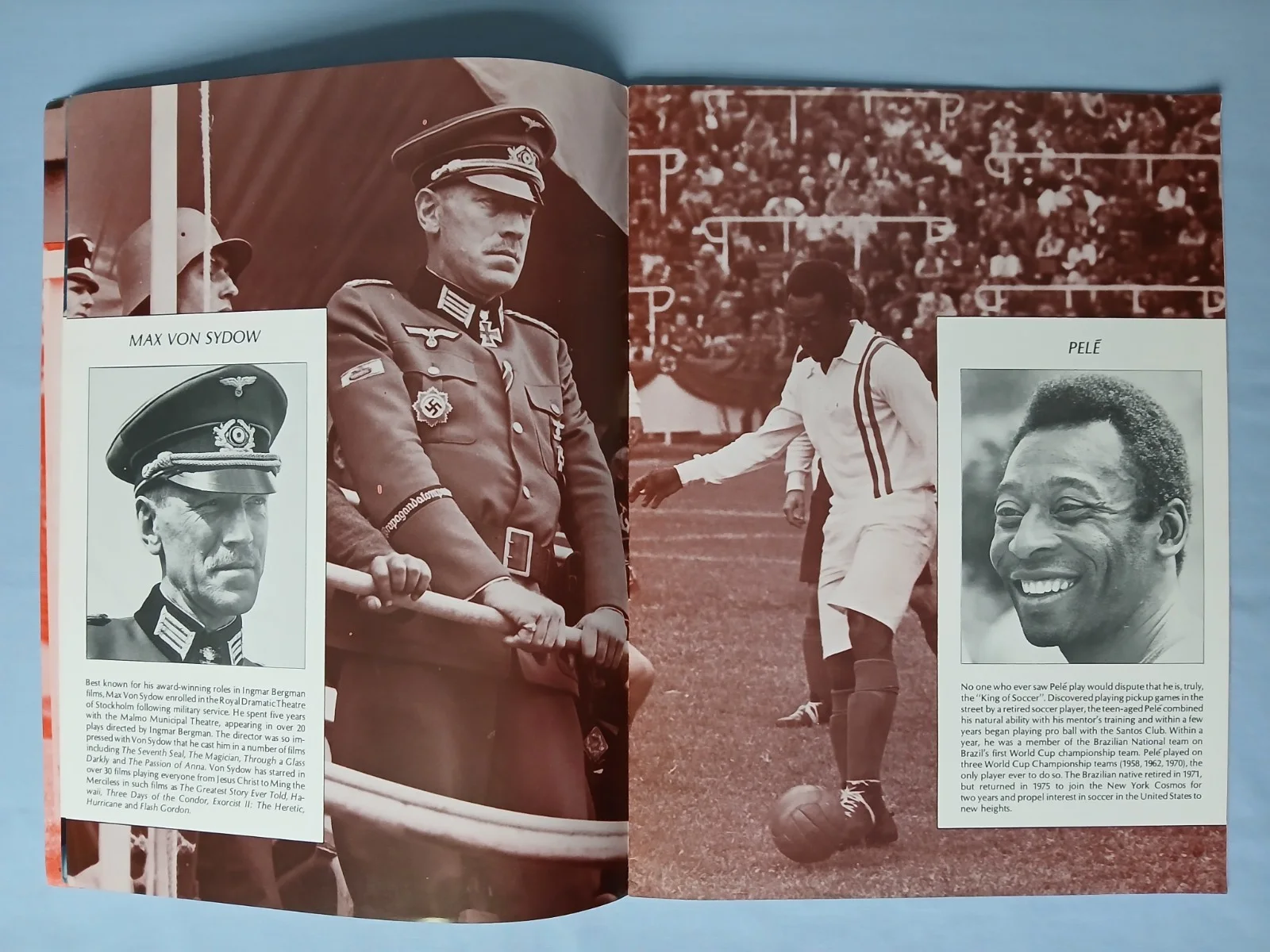 ESCAPE TO VICTORY (1981) original cinema souvenir brochure - Stallone Caine Pele, изображение 5