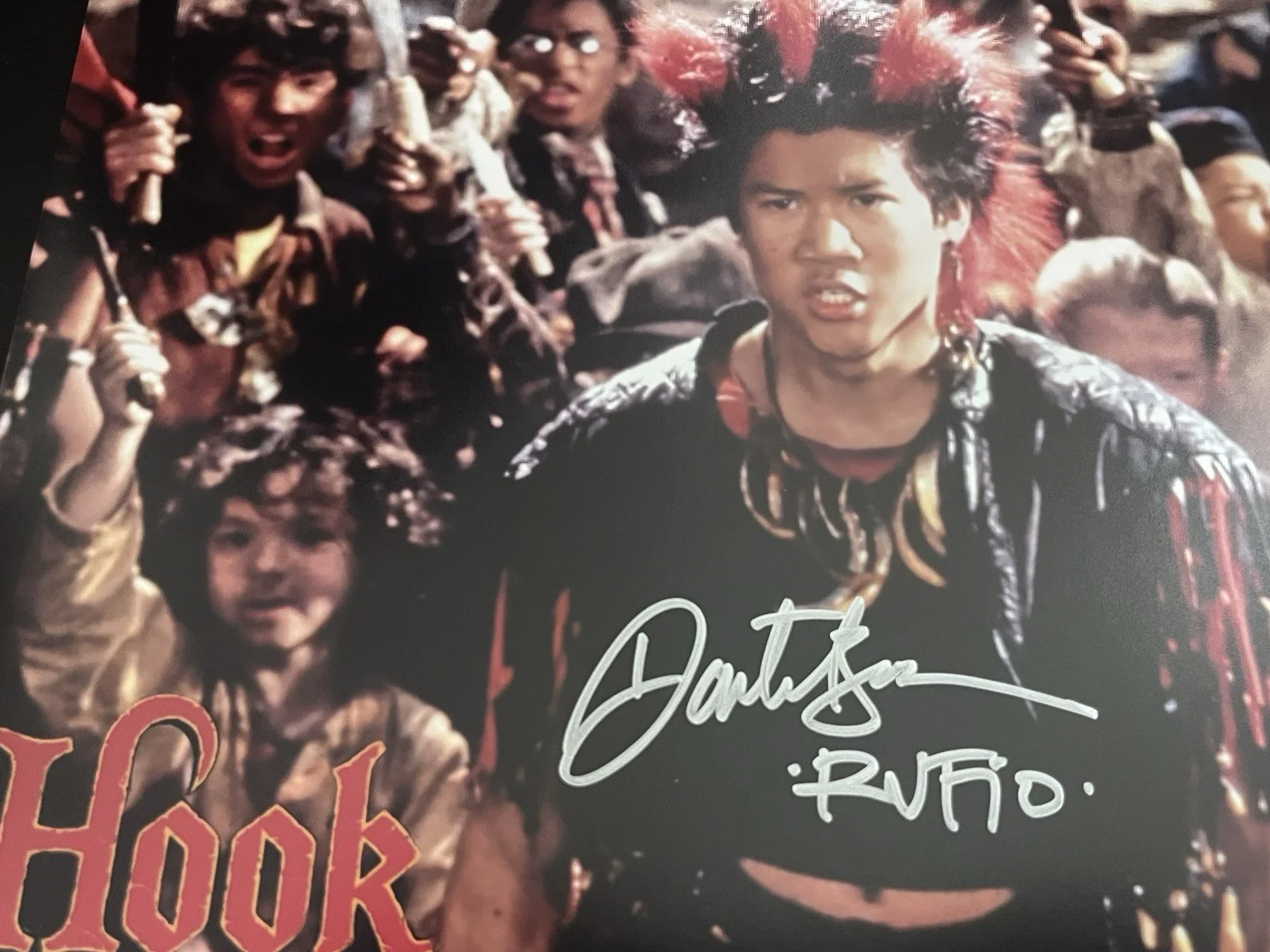 Dante Basco — DANTE BASCO Signed Autograph BAS Beckett HOOK Inscribed RUFIO 8x10 Photo, image 5