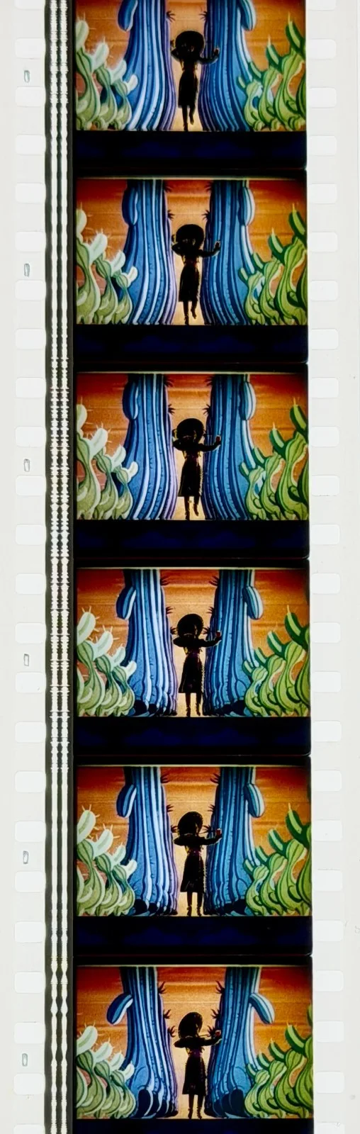 Walt Disney's The Three Caballeros (1944) Very Rare Unmounted 35mm Film Cells, изображение 4