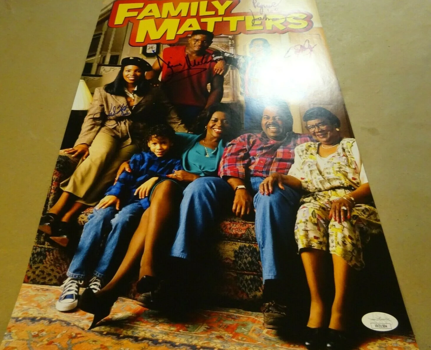 Reginald VelJohnson, Jo Marie Payton — Autographed Family Matters Cast Signed By 4 - 11"x17" Photograph JSA COA + Proof, изображение 3