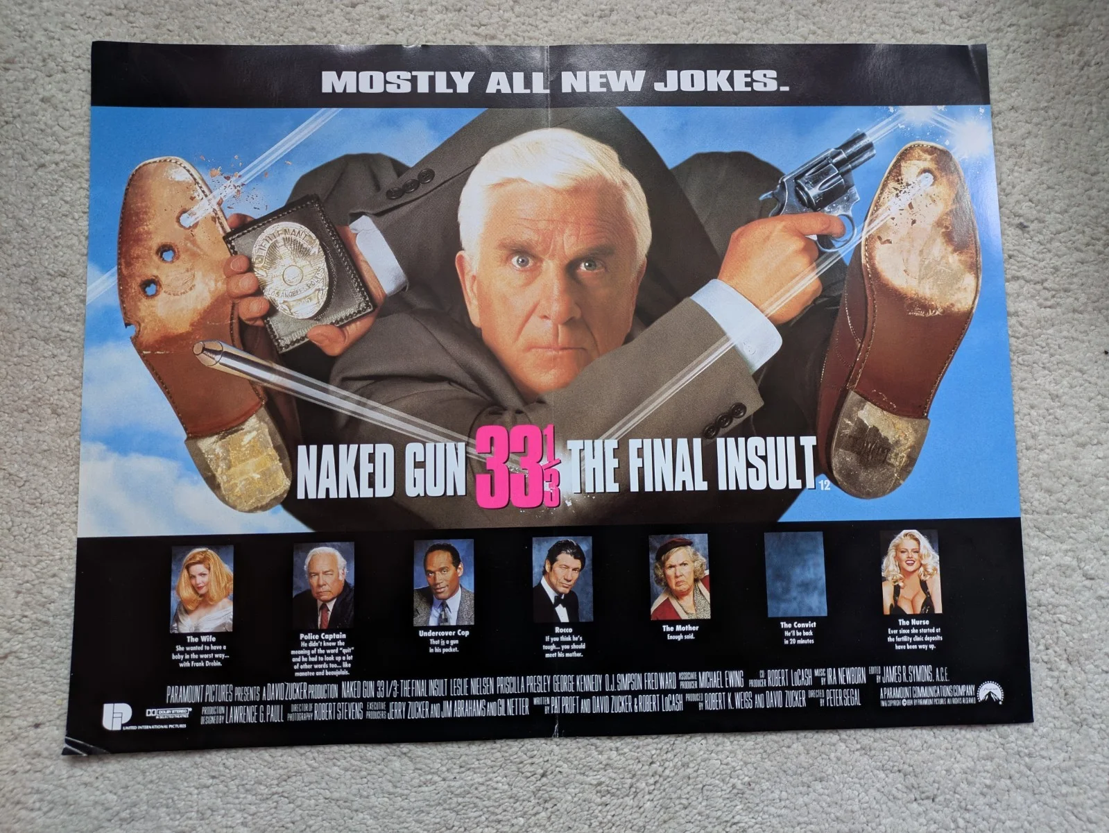 NAKED GUN 3 1/3 FINAL INSULT movie Promo Mini Poster 16"x12" Good condition, изображение 2