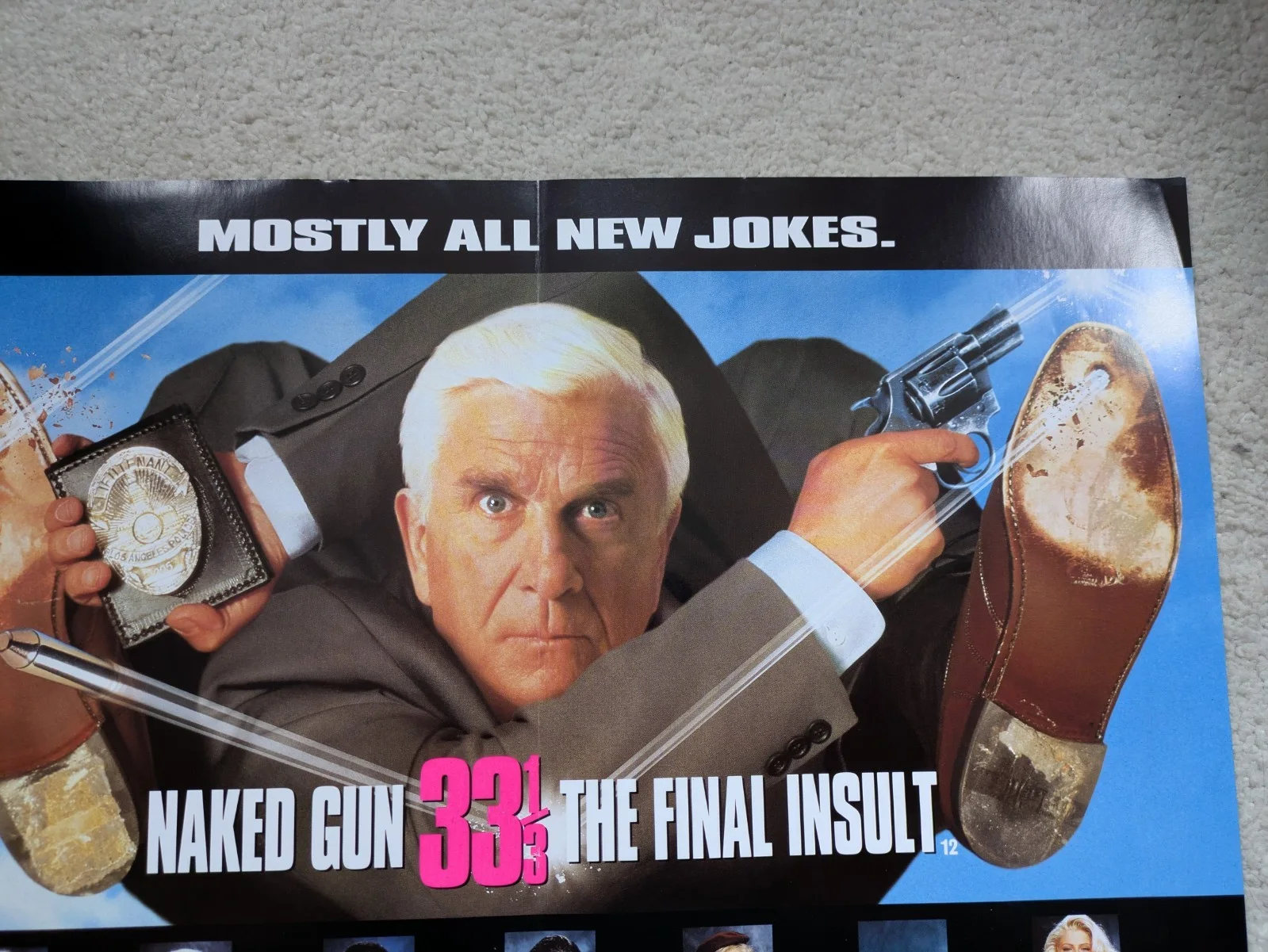 NAKED GUN 3 1/3 FINAL INSULT movie Promo Mini Poster 16"x12" Good condition, изображение 3