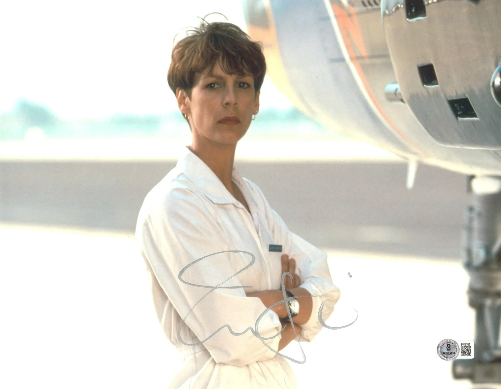 JAMIE LEE CURTIS — JAMIE LEE CURTIS SIGNED AUTOGRAPH TRUE LIES 11X14 PHOTO BAS BECKETT