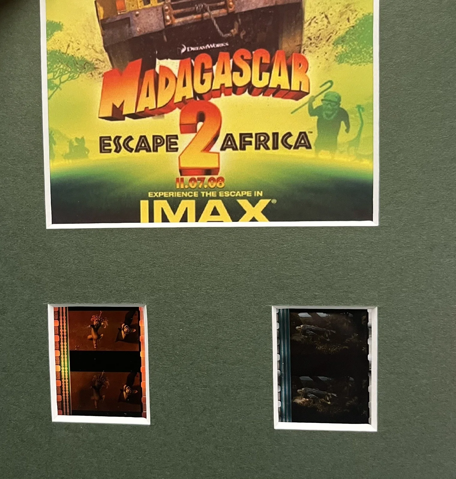 MADAGASCAR : ESCAPE 2 AFRICA. . 35mm Film Cell Mounted Display, изображение 3