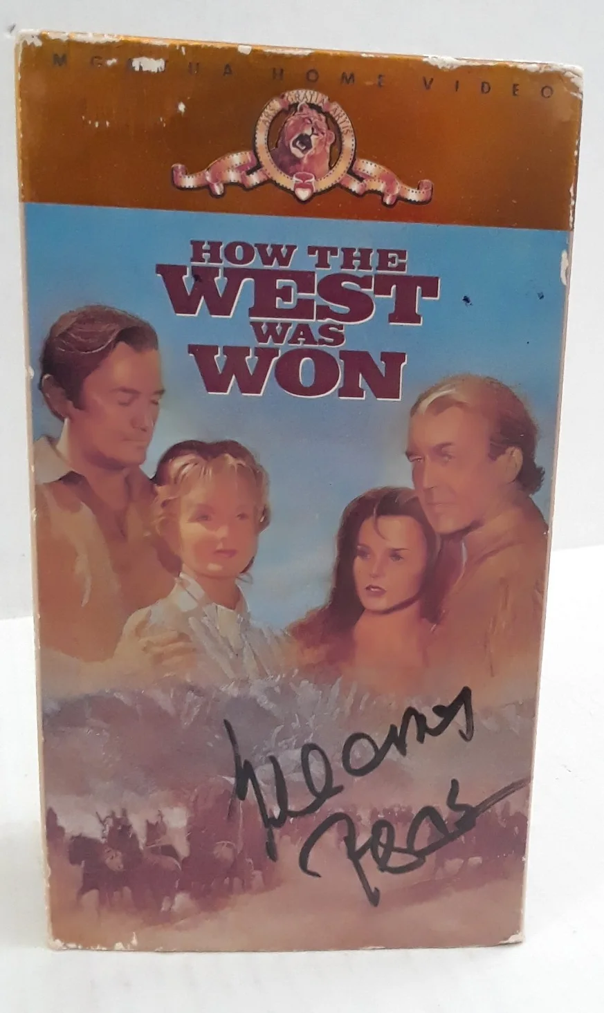 Gregory Peck — Gregory Peck Signed Copy of How The West Was Won Released in 1962 2 Tape Set, изображение 2