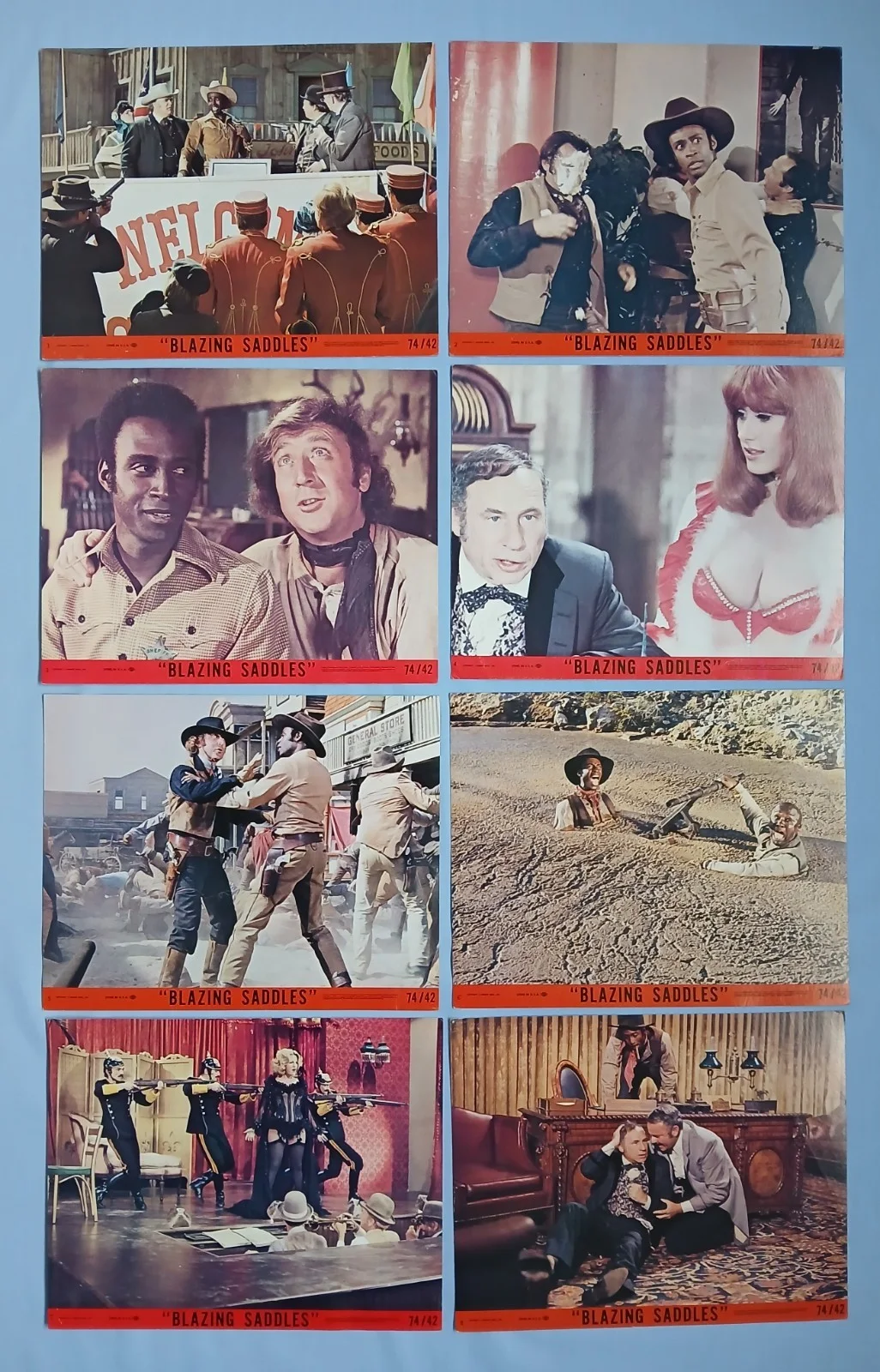 BLAZING SADDLES (1974) original set of eight US 8"x10" lobby card stills, изображение 2