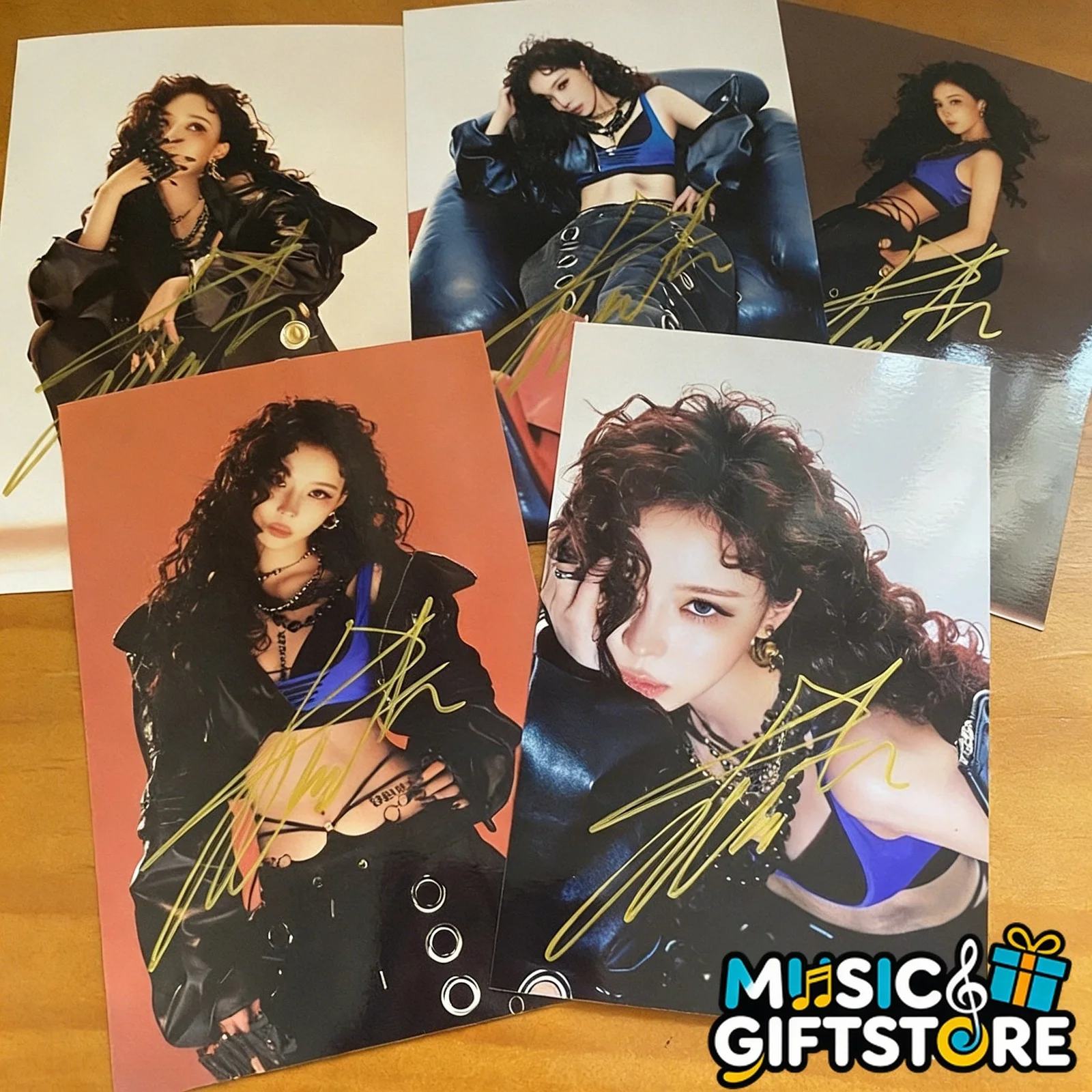 aespa Winter Autographed Signed Photo K-POP Collection 4*6 2025A #MUGS, изображение 2