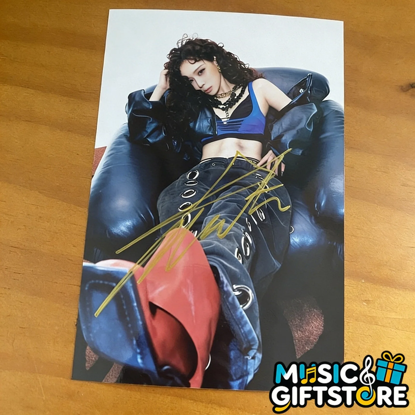 aespa Winter Autographed Signed Photo K-POP Collection 4*6 2025A #MUGS, изображение 4