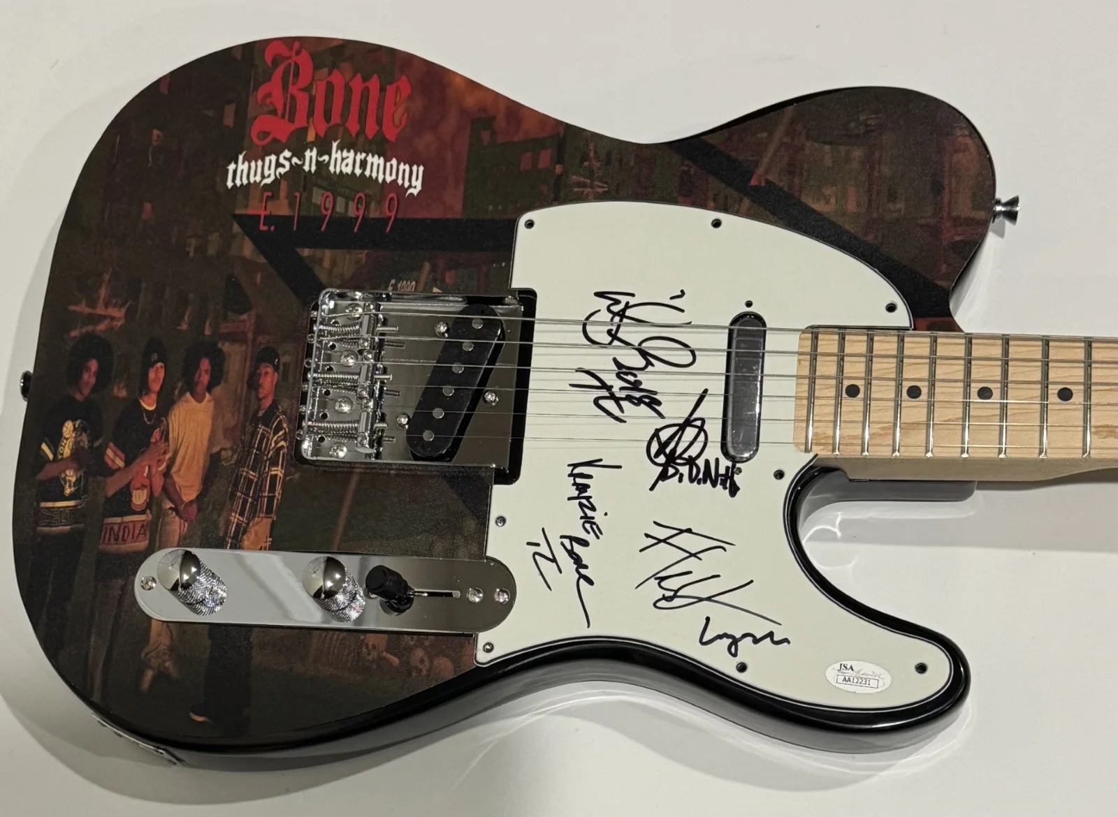 BONE THUGS-N-HARMONY SIGNED E. 1999 ETERNAL GUITAR KRAYZIE BIZZY ALL 5 JSA COA, image 2