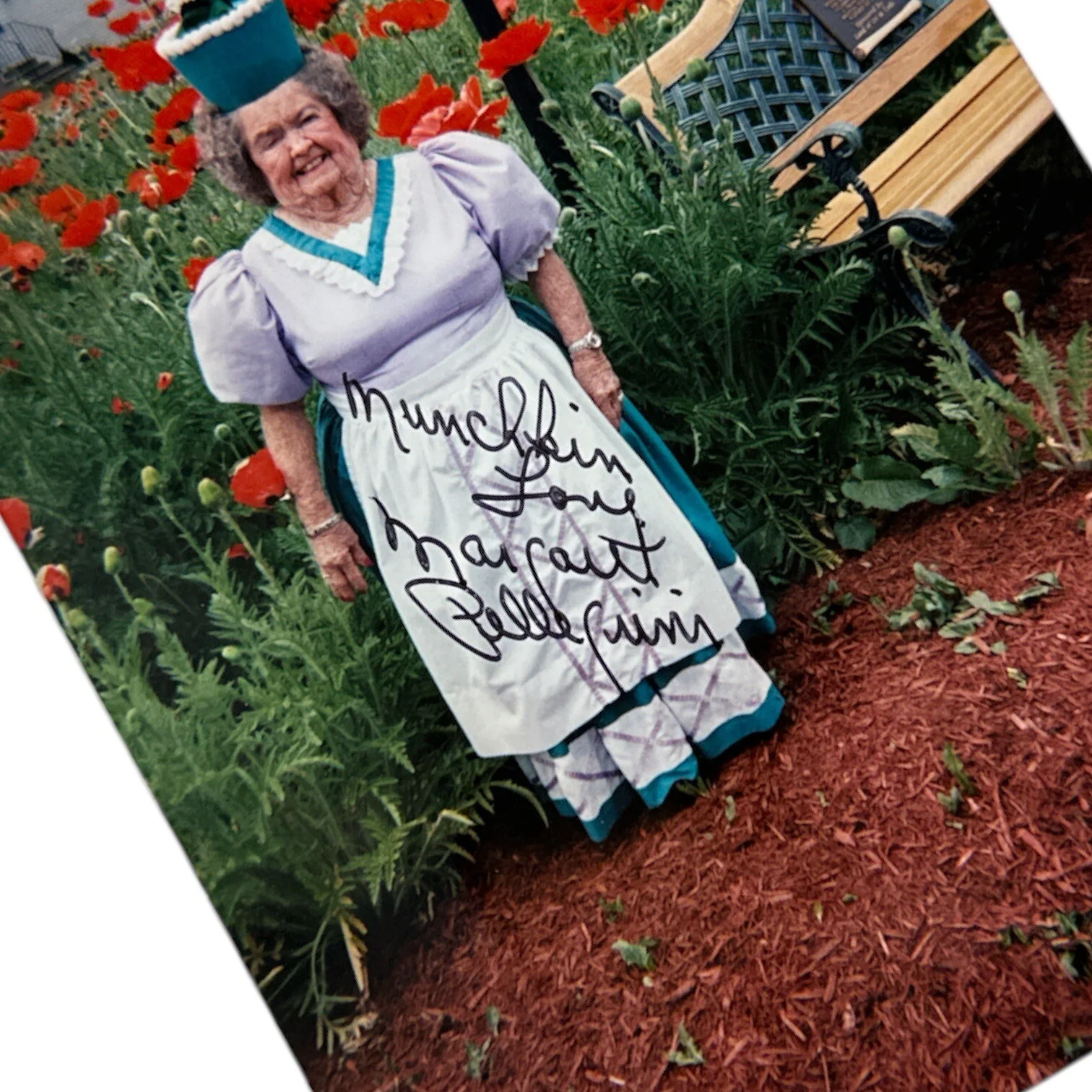 Margaret Pellegrini — Margaret Pellegrini (d. 2013) Autograph Signed 4x6 Candid Photo! Wizard of Oz!, изображение 2