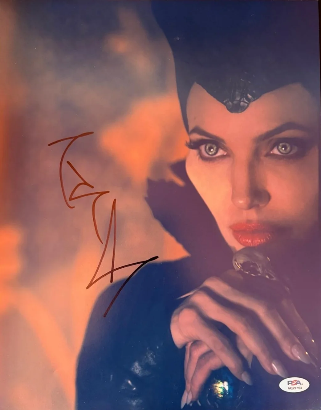 Angelina Jolie — ANGELINA JOLIE SIGNED AUTOGRAPHED 11X14 PHOTO MALEFICENT SEXY HOT PSA E