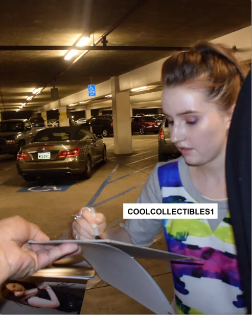 Kaitlyn Dever — KAITLYN DEVER IN PERSON SIGNED 8X10 COLOR PHOTO 'PROOF', image 2