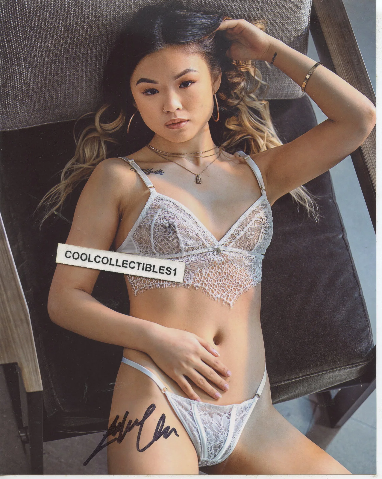 LULU CHU — LULU CHU "ADULT FILM VIDEO PORN STAR" IN PERSON SIGNED 8X10 COLOR PHOTO 2 COA