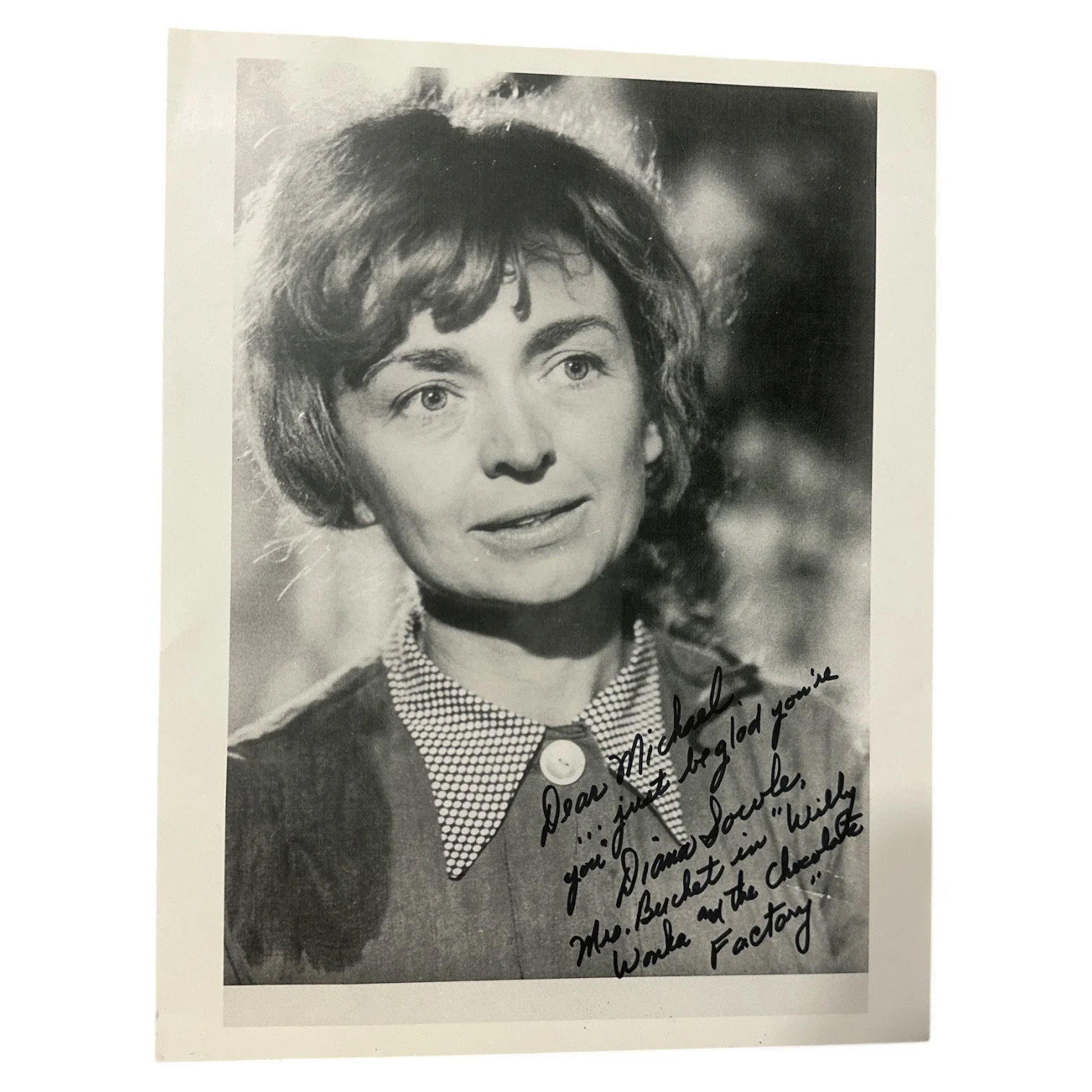 Diana Sowle — Diana Sowle (d. 2018) Autograph 8x10 Photo as Mrs. Bucket in Willy Wonka 1971!
