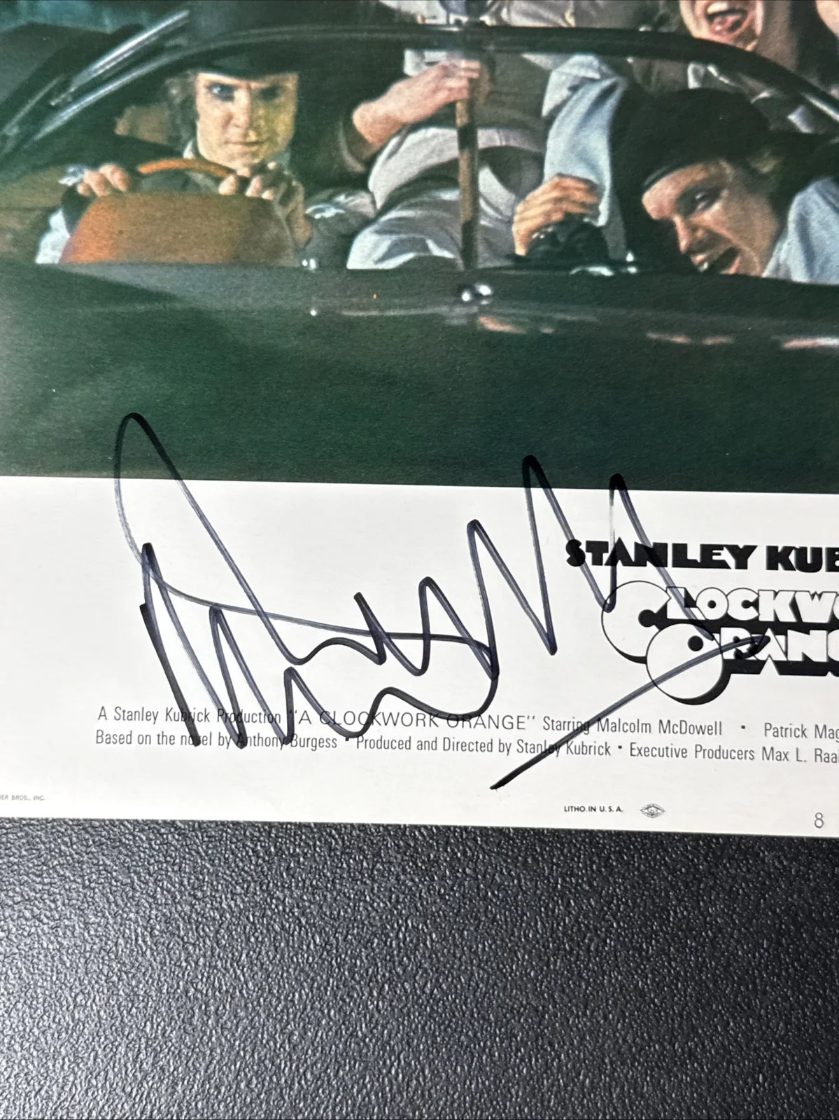 MALCOLM McDOWELL — Signed A Clockwork Orange Lobby Card Malcolm McDowell Stanley Kubrick 1972, image 5