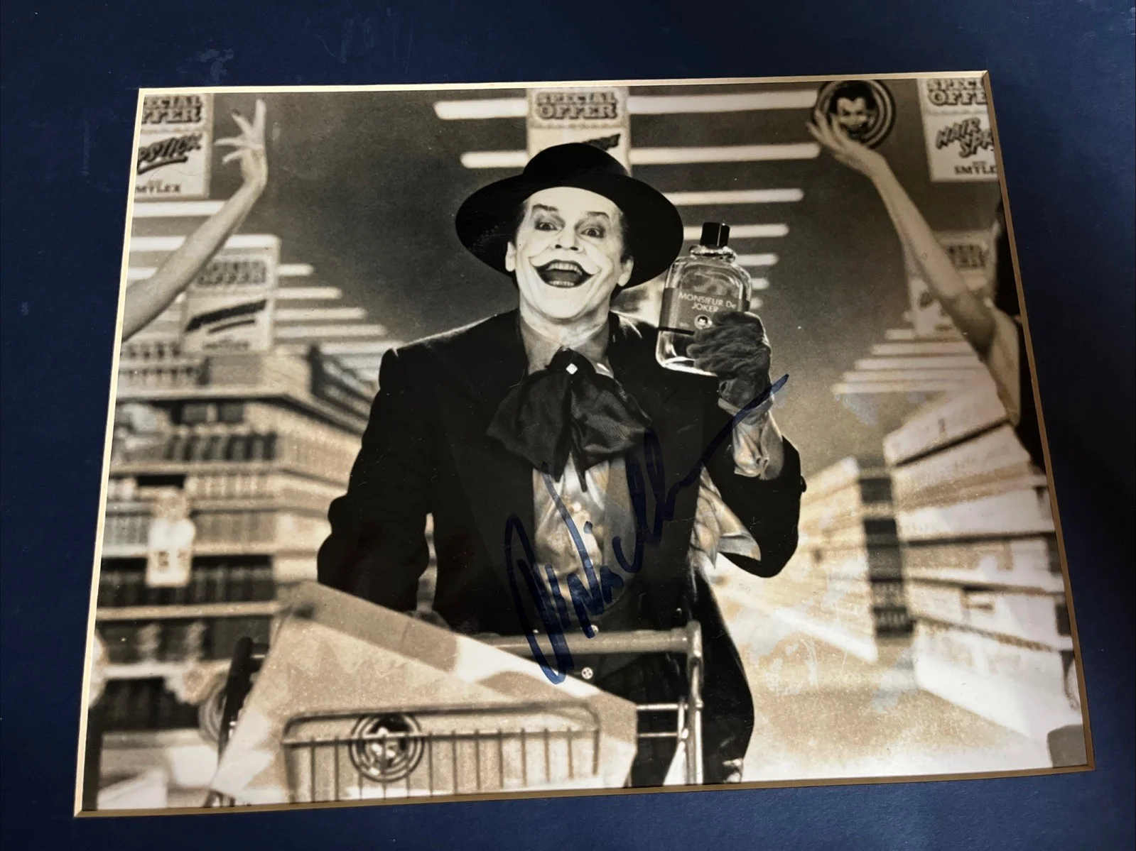 Jack Nicholson — FRAMED JACK NICHOLSON SIGNED 8X10 JOKER PHOTO With COA RARE Photo Black White, изображение 4