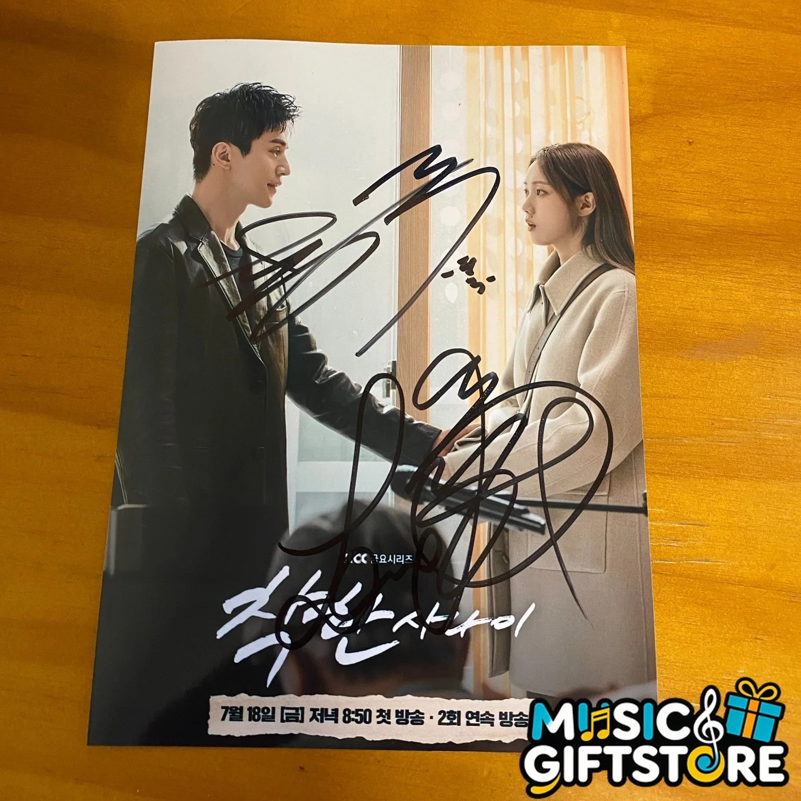 Special Listing Autographed Signed Photo K-POP COLLECTION 4*6 20250706 #MUGS, изображение 2