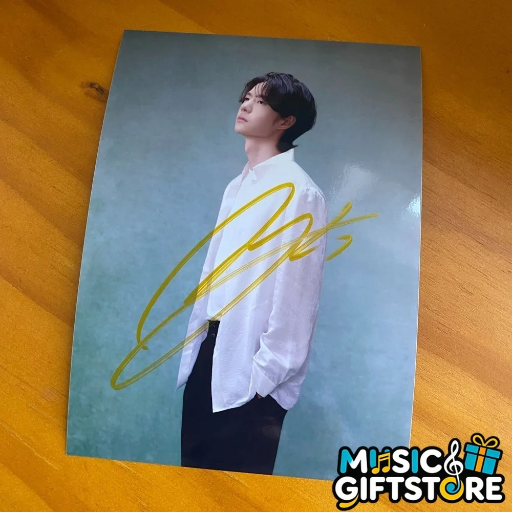 WANG YIBO Autographed Signed Photo 4*6 Collection 王一博 202509 #MUGS, изображение 4
