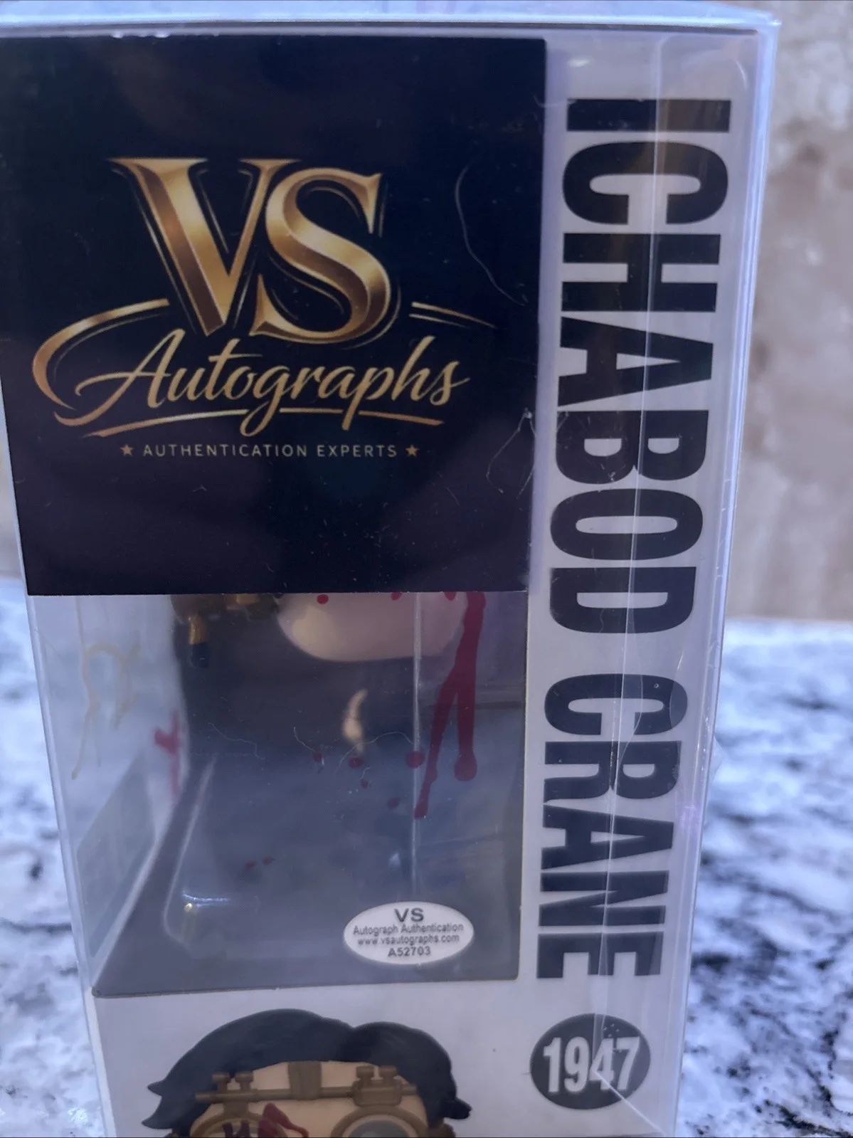 Johnny Depp — Johnny Depp Hand Signed Ichabod Crane Sleepy Hollow Funko Pop 1947 W/ COA, image 3