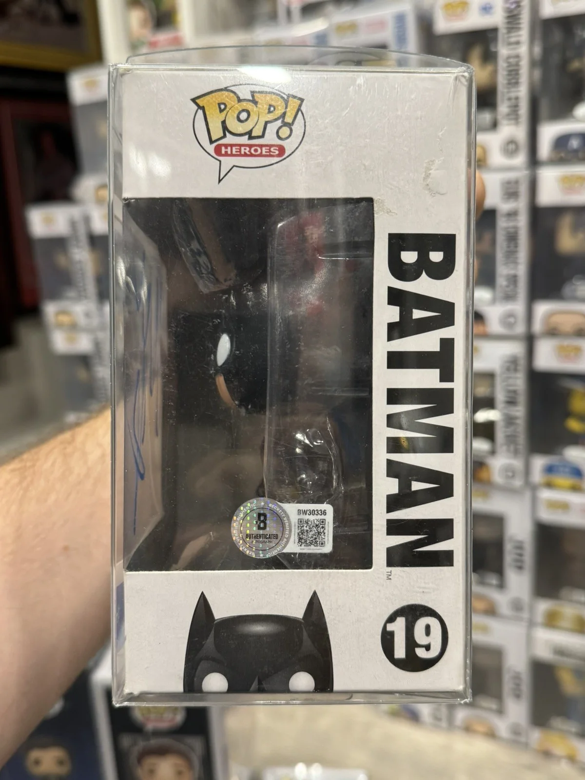 Christian Bale — Christian Bale Signed Funko Pop 19 Batman The Dark Knight Rises Beckett, image 2