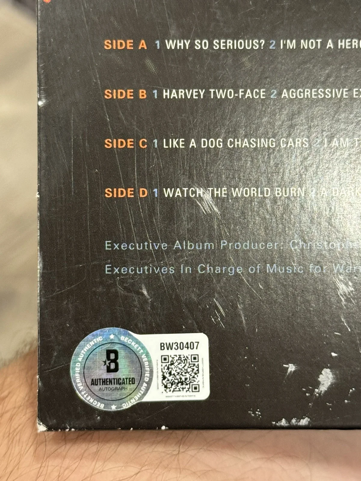 Christian Bale — Christian Bale Signed Batman The Dark Knight Soundtrack Vinyl Record Beckett BAS, image 2
