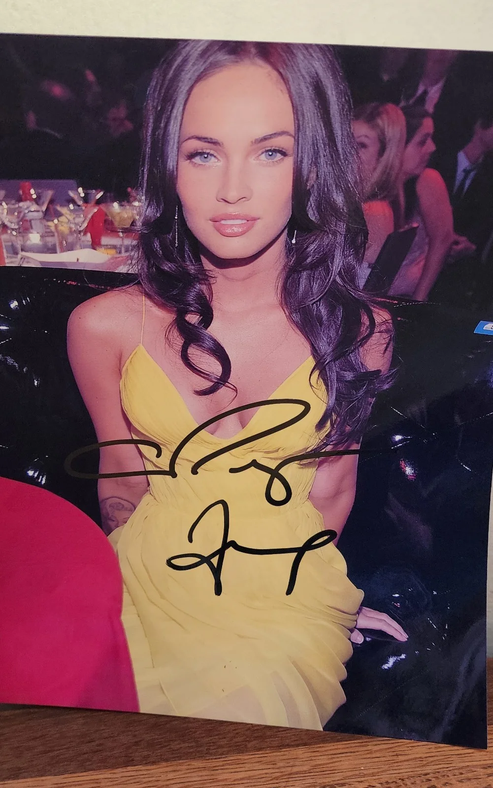 Megan Fox (Actress) Signed Autographed 8x10 photo - AUTHENTIC, image 5