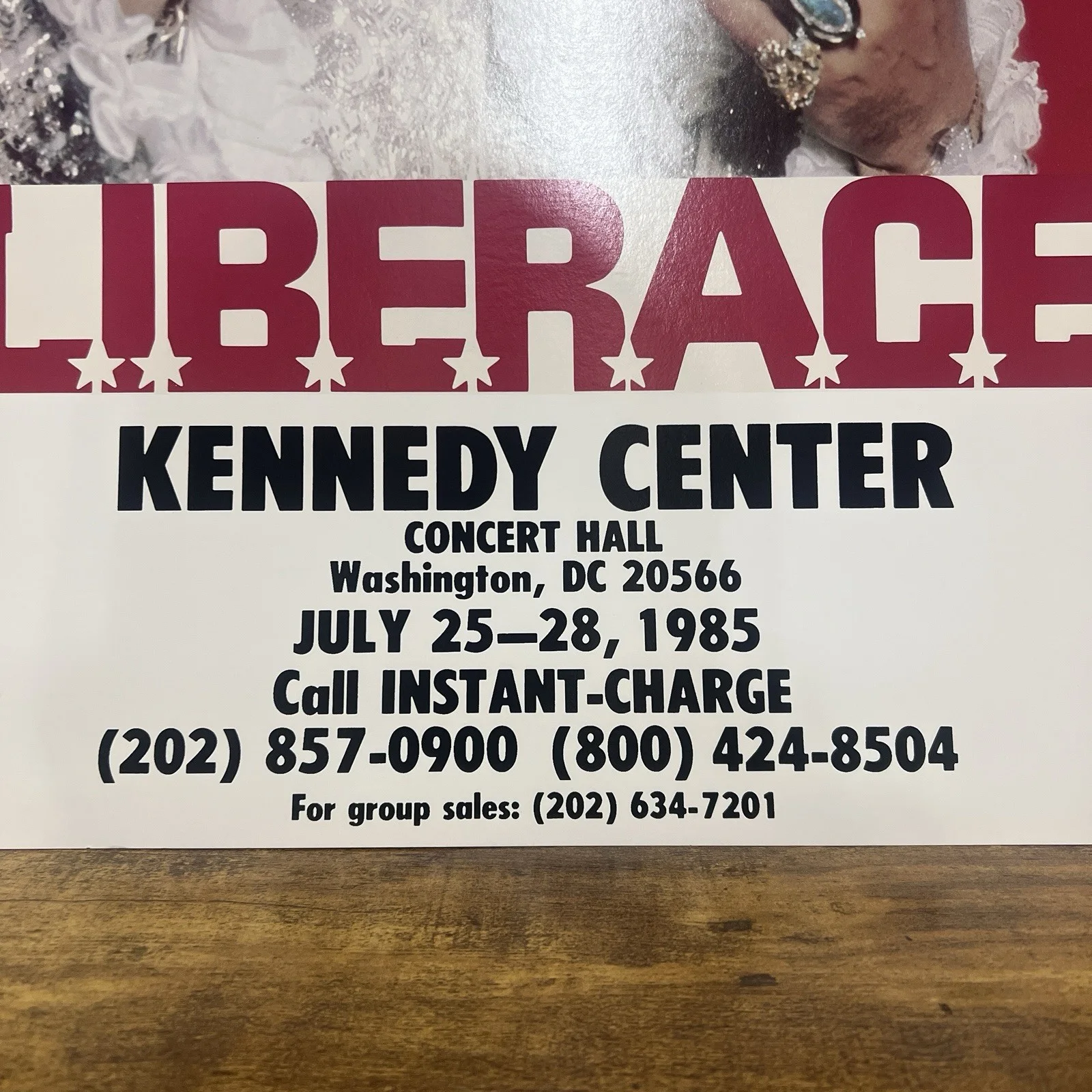 1985 Liberace Signed Window Card Poster Kennedy Center Washington DC Theatre, изображение 2