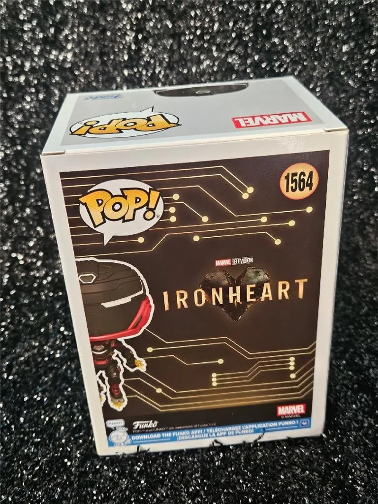 DOMINIQUE THORNE — DOMINIQUE THORNE HAND SIGNED AUTOGRAPHED FUNKO POP! 1564 IRONHEART MODEL 5 COA, image 4