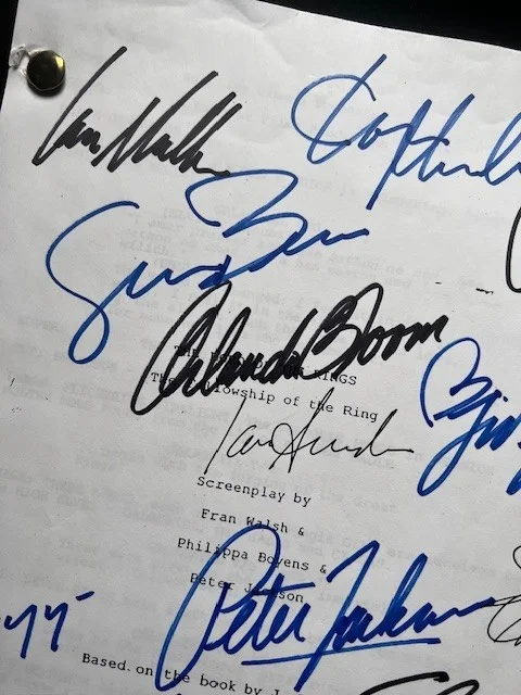 Jackson, Mortenson, Wood, McKellen, Astin, Bloom, Blanchet, Boyd — Lord of the Rings Signed Script – Fellowship Cast Autographs – 14 Signatures COA, изображение 5