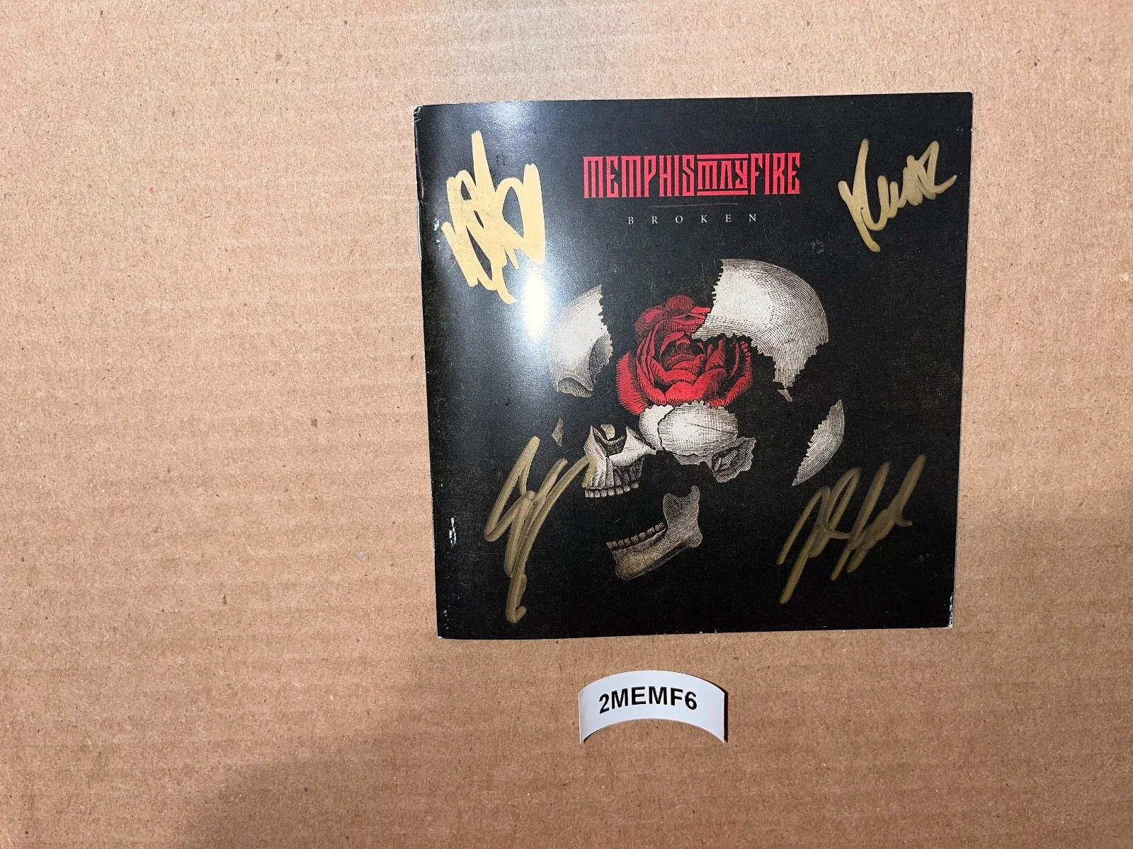 Memphis May Fire Signed Autographed CD Broken, image 3