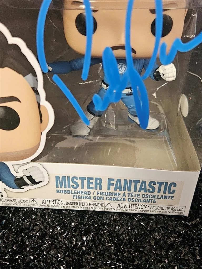 PEDRO PASCAL — PEDRO PASCAL HAND SIGNED AUTOGRAPHED FUNKO POP 1515 MR MISTER FANTASTIC 4 COA, изображение 4