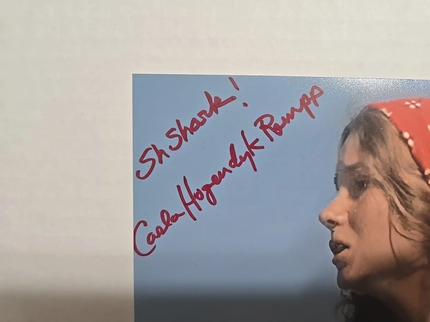 Carla Hogendyk — Carla Hogendyk - SH SHARK! Jaws SIGNED Autographed 8x10 RARE!! AUTO, изображение 2