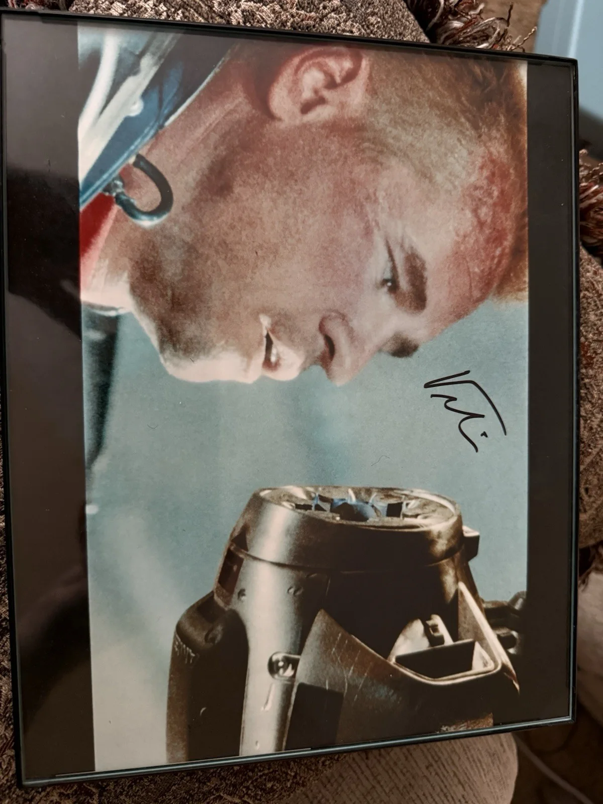 Val Kilmer — Val Kilmer Signed 8x10 Photo - Red Planet Autograph w/ COA MovieMemorabilia, изображение 2