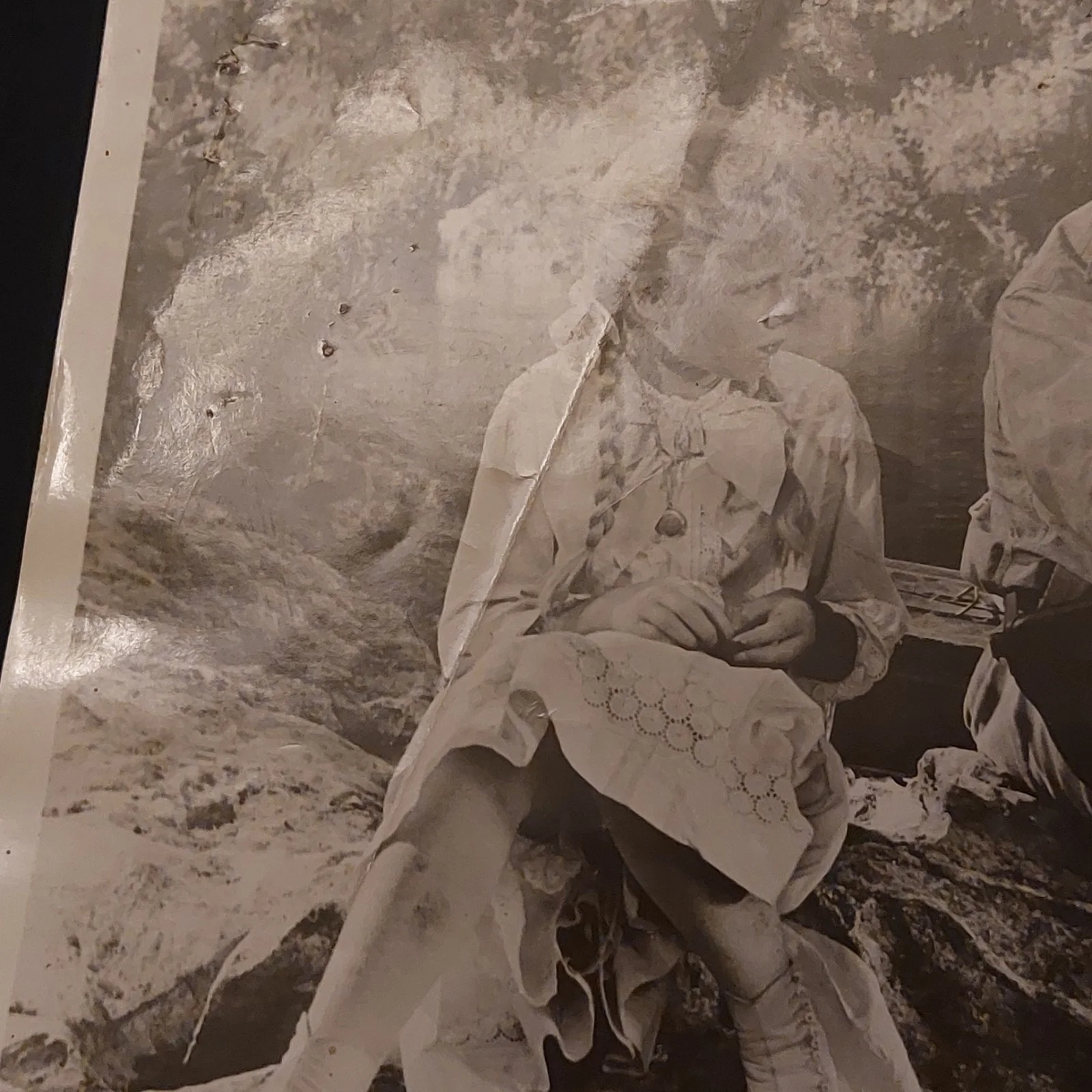 Hayley Mills & Richard Egan in Disney's Pollyanna 1960 Fishing Scene Press Still, изображение 4