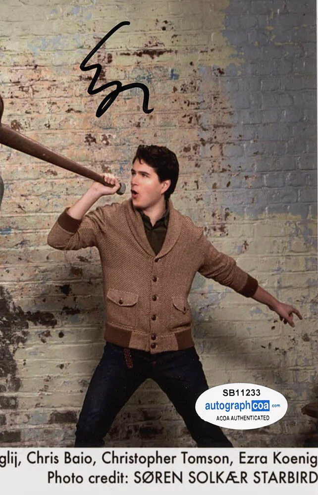 EZRA KOENIG — Ezra Koenig signed "VAMPIRE WEEKEND" 8x10 Photo EXACT PROOF g Autographed ACOA, изображение 5