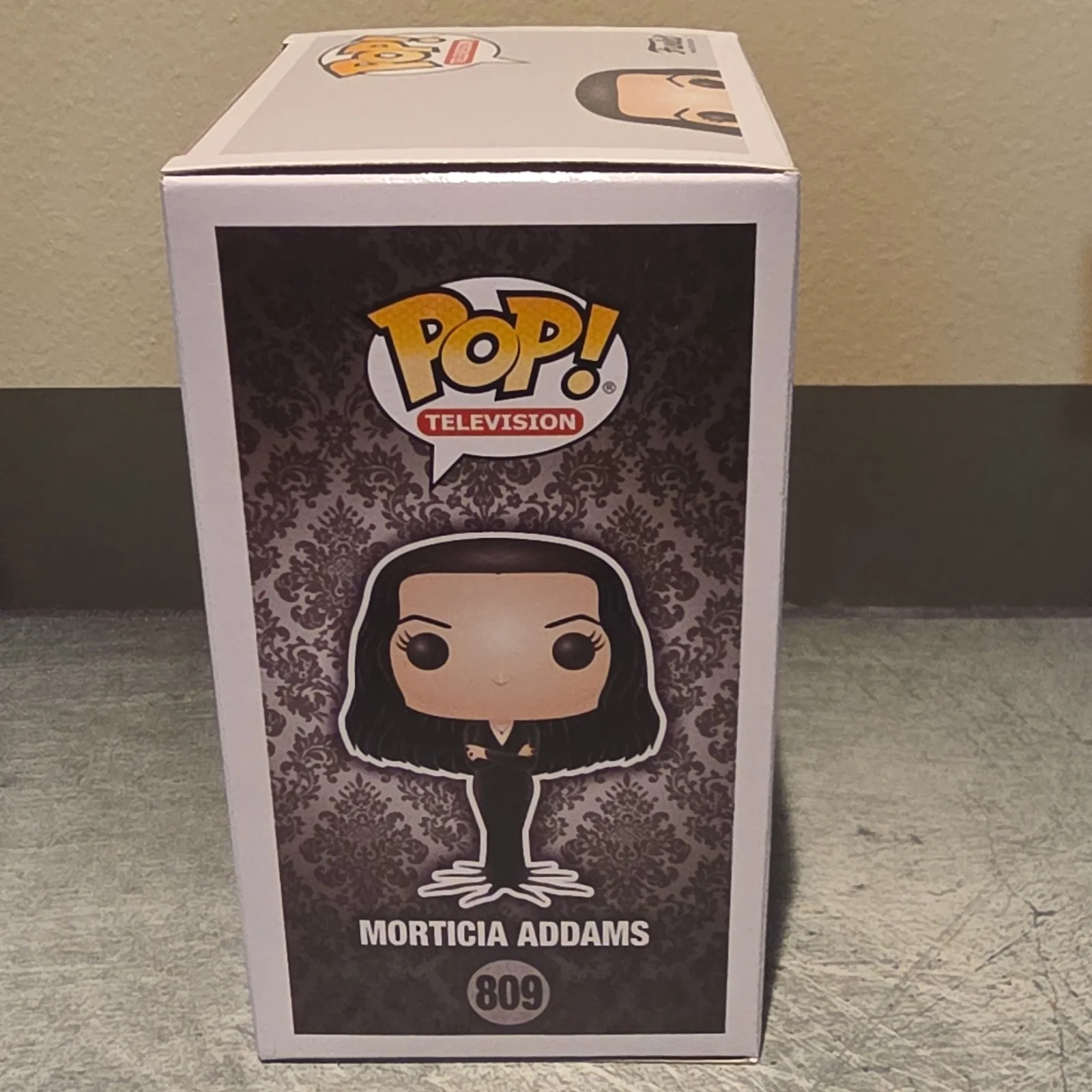 Anjelica Huston — Funko Pop The Addams Family Morticia Addams Signed by Anjelica Huston, изображение 4